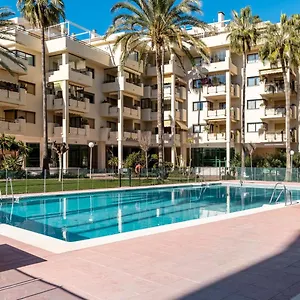Primera Linea Del Mar - Acceso Directo Playa Carihuela Apartment